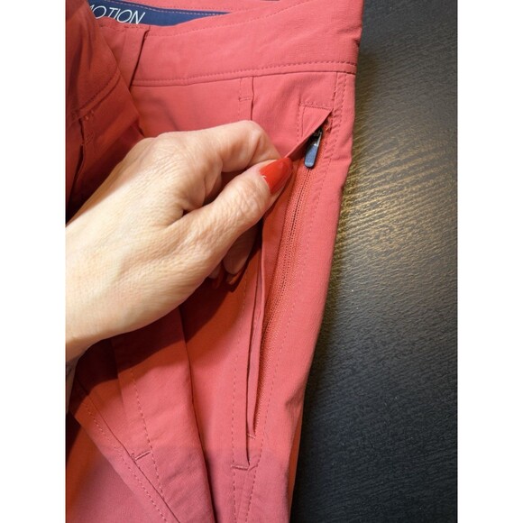 Crown & Ivy Motion Flex Chino Shorts Men's 36 Salmon 7" inseam NWT - Picture 6 of 9